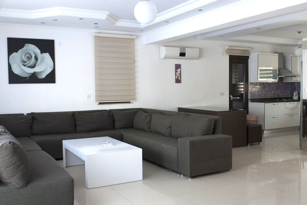 Bamont Villas
