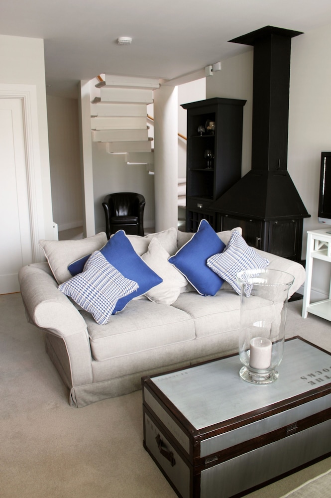 Luxury 4 Bedroomed Lodge