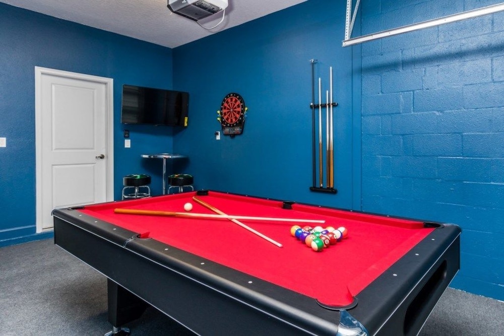 7BR Pool Home Emerald Island by SHV-8409