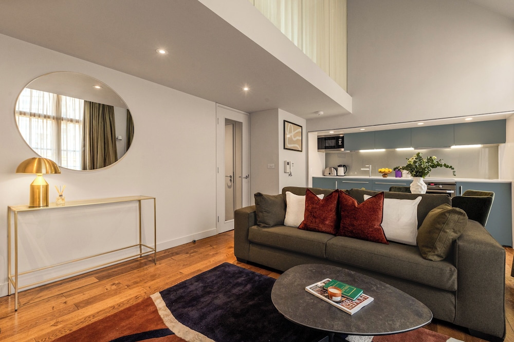 Your Apartment - Liverpool Street