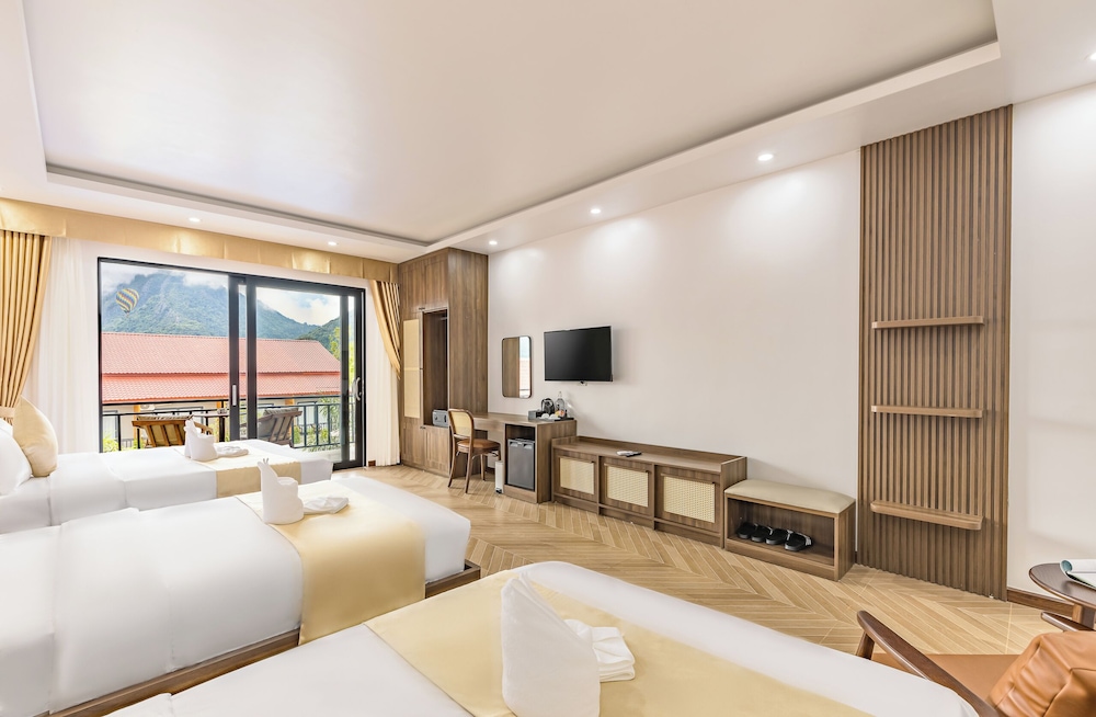 Paradise Mountain View Resort