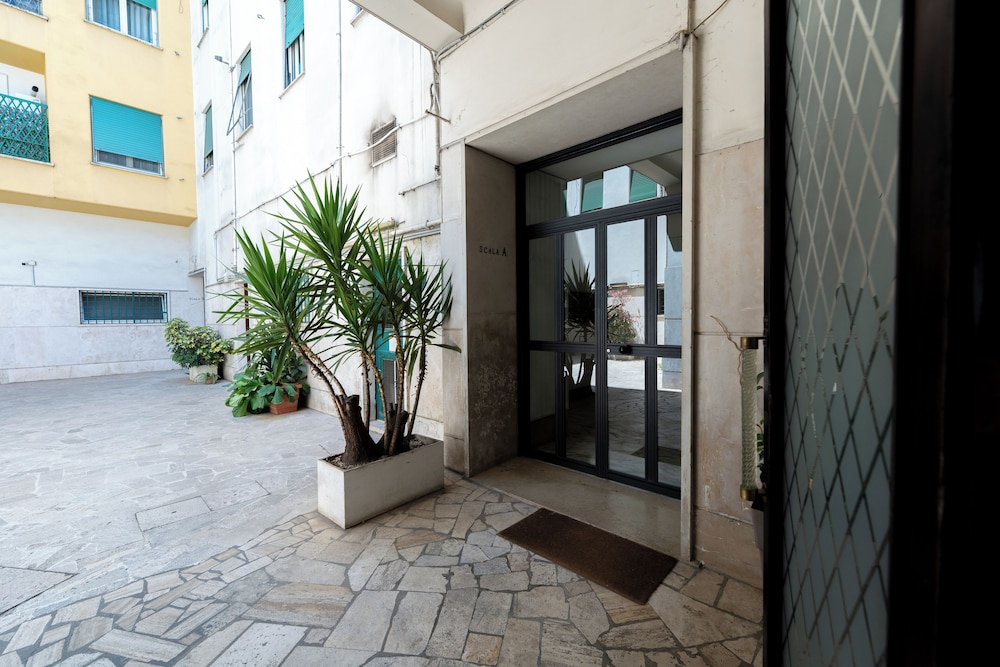 Near Vatican Guest House Irnerio47