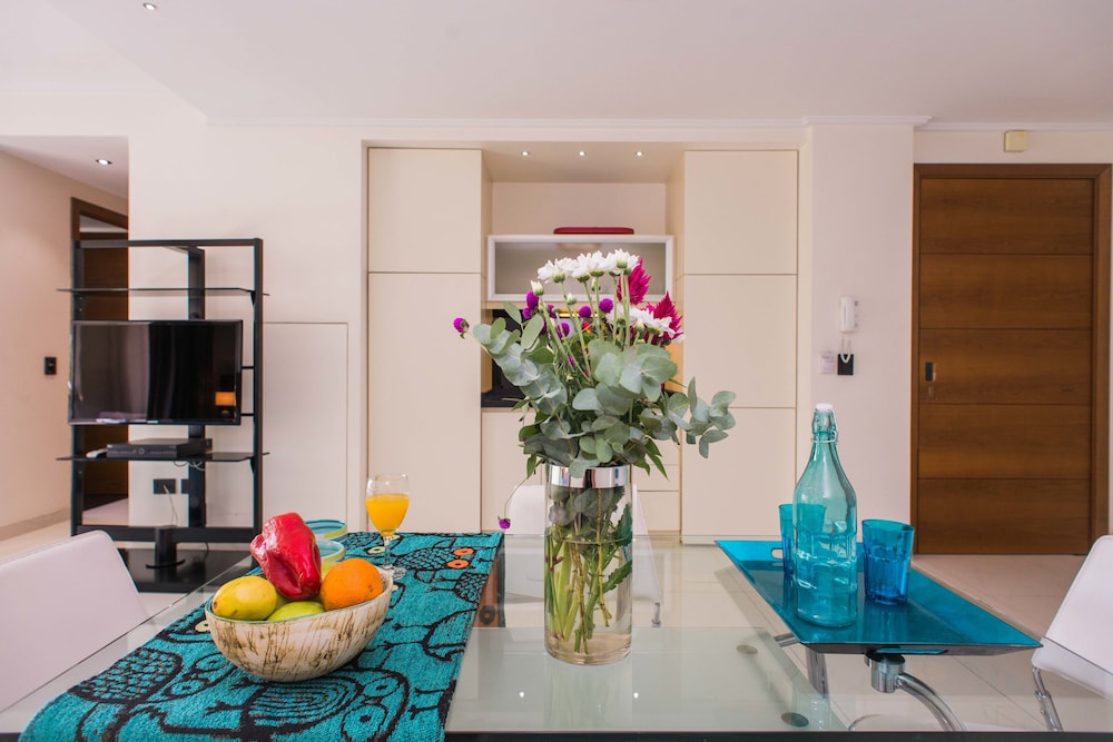 Soho Luxury Suites