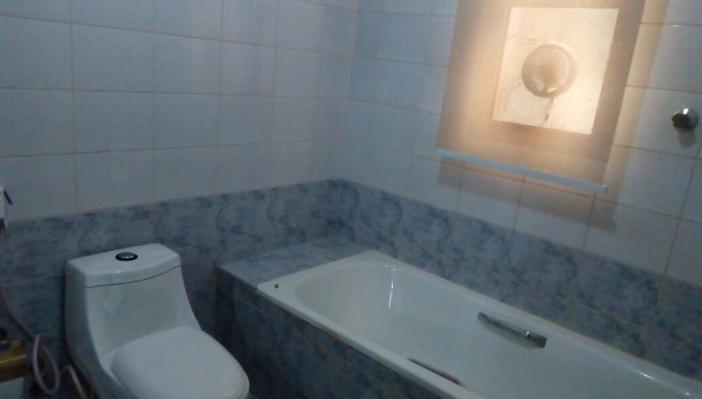 Al Raha Garden Furnished Apartments 2