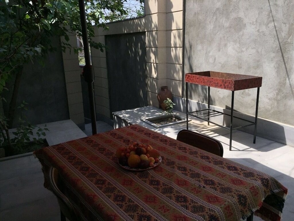 3 room apartment on Baghramyan