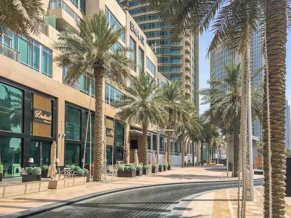 Unique + Stunning 2BR Loft in Downtown Dubai!