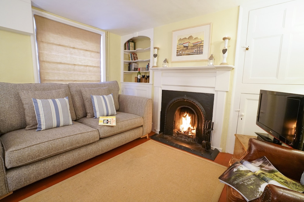 Aldeburgh Cottage