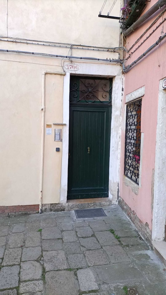 Ca' di Corte Donà en Venice — other
