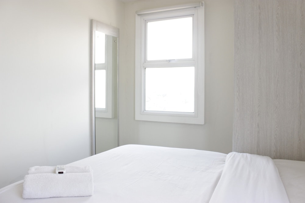Spacious 3BR Apartment Parahyangan Residence near UNPAR view 3