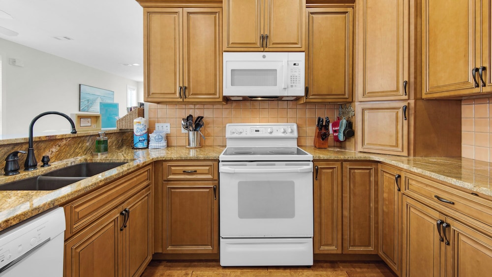 3BR Home in Seagrove Beach + Free Tickets: Bikes, Dolphin Cruise & More!