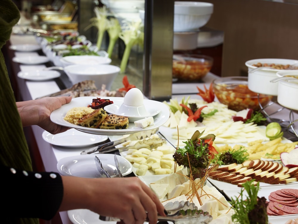 Euro Park Hotel - Image 27