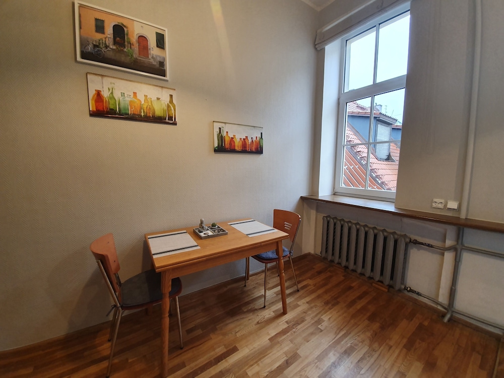 WINWINSTAY Old Town Riverside Apartment view 3