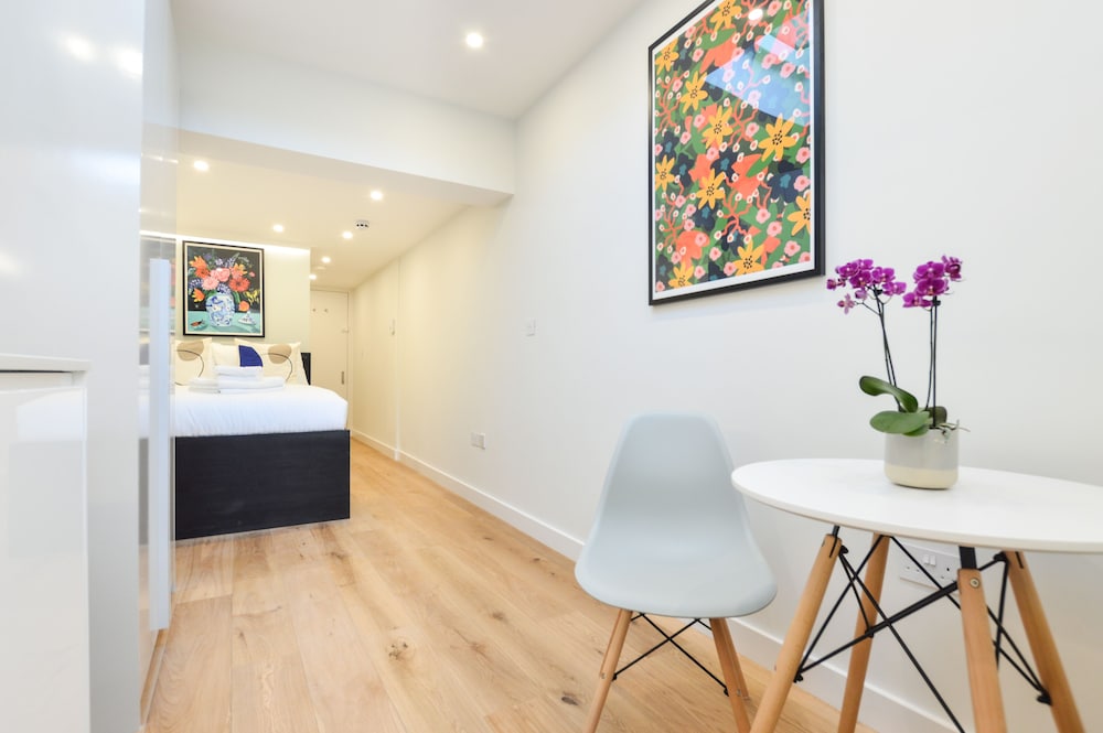 Earls Court West Serviced Apartments by Concept Apartments