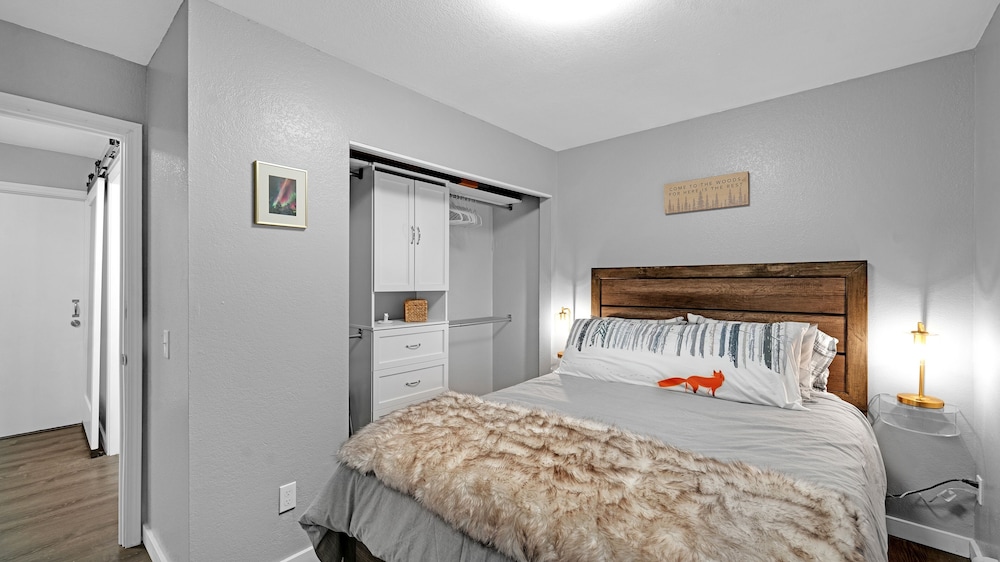 Fairbanks Fox Den 2 Bedroom Townhouse
