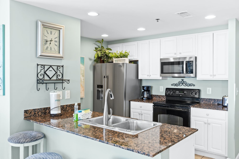 Splash Beach Resort by Panhandle Getaways