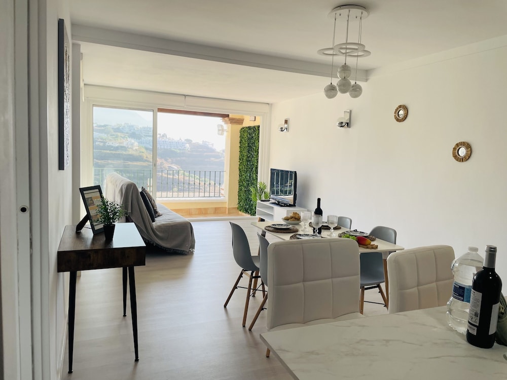 Apartamento Altos de Tamango con Vistas y Pisicina