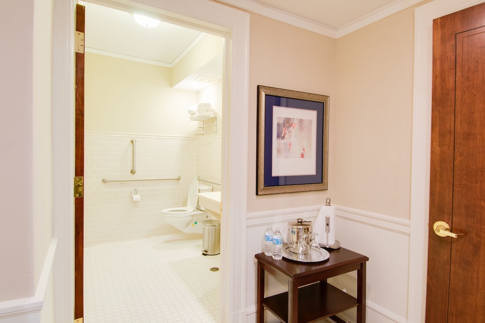 Hotel 340 - Property Image 12
