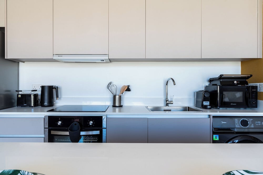 Blu Horizon - Stylish Living with Pool & Balconies in Protaras