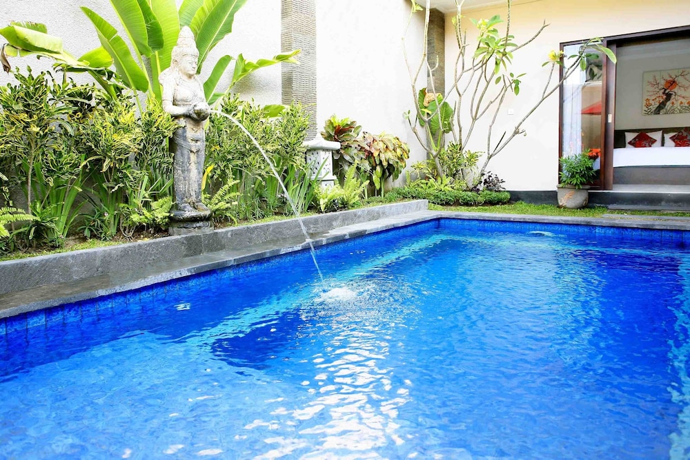 Luxury Family Three Bedroom Villa