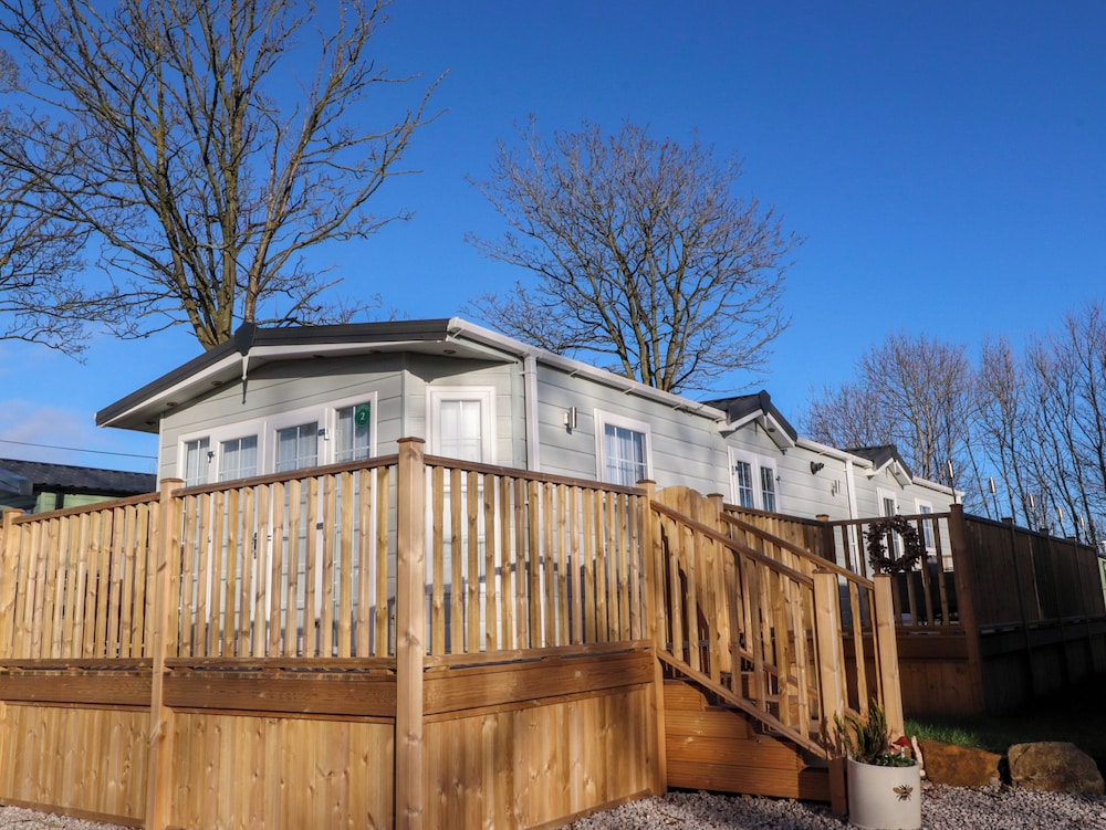 2 Willow Way
