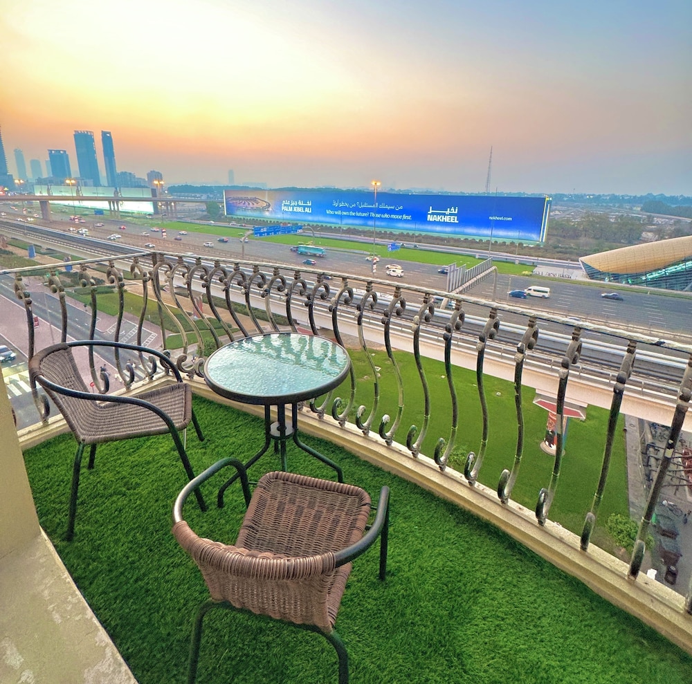Happy Hostel Dubai