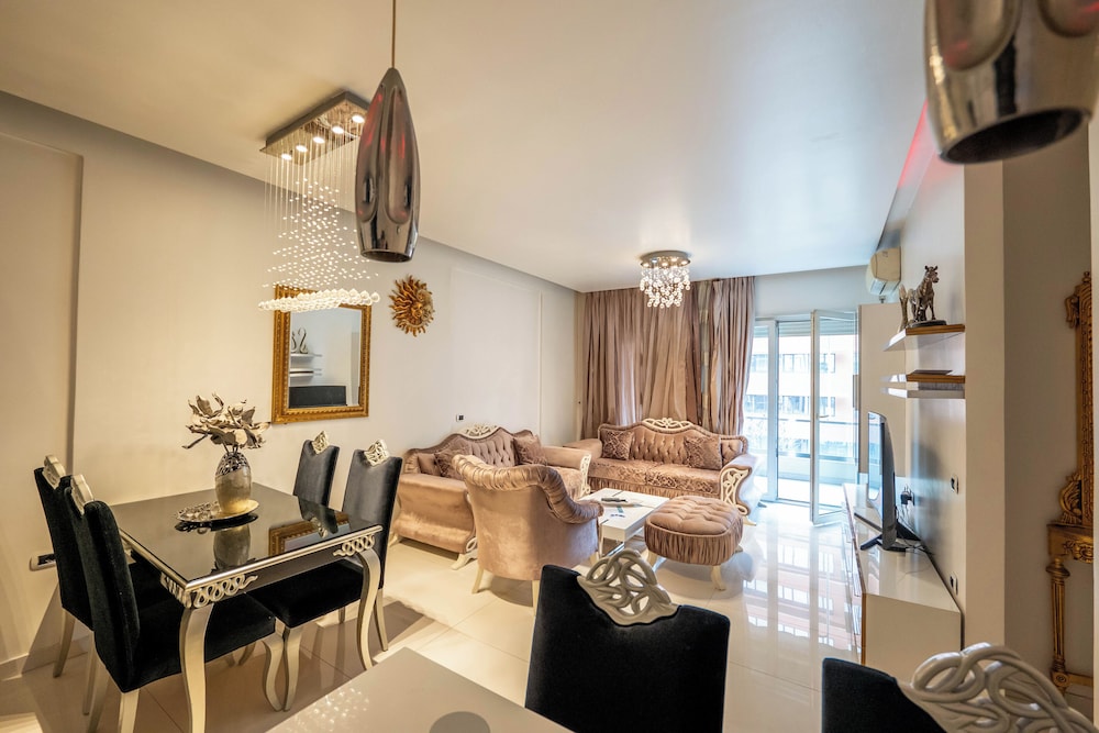 Tirent Apartment-Spacious 2-Bedroom Stay in Delijorgji Tirana