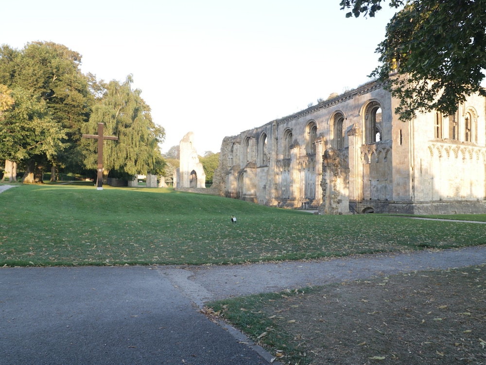 Yeovil Vacations - Rectory Farm Lodge - Property Image 17