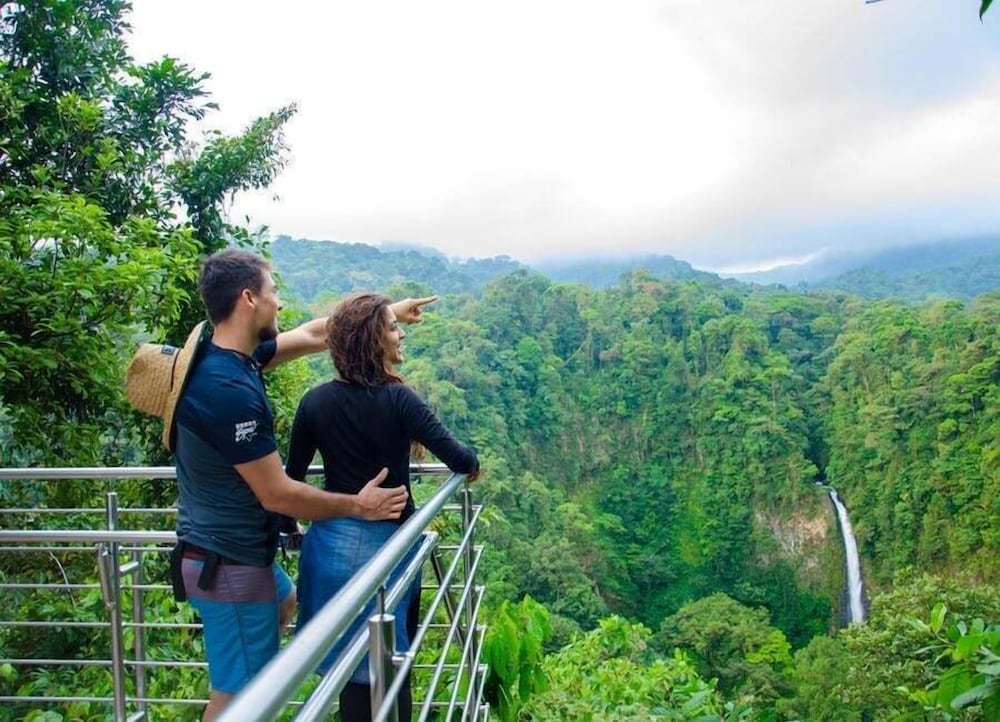 HOTEL TANGARA ARENAL