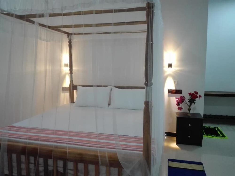 Calm Garden Cabanas
