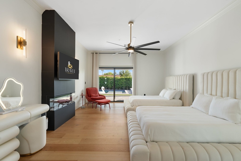 NEW The Casa Privada Experience