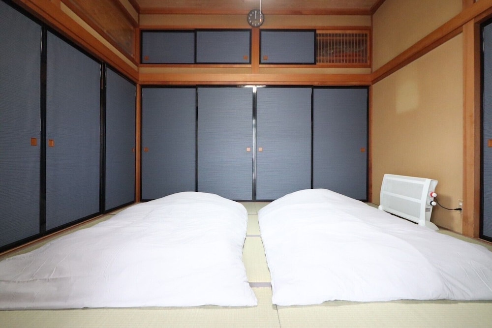 decopinhouse