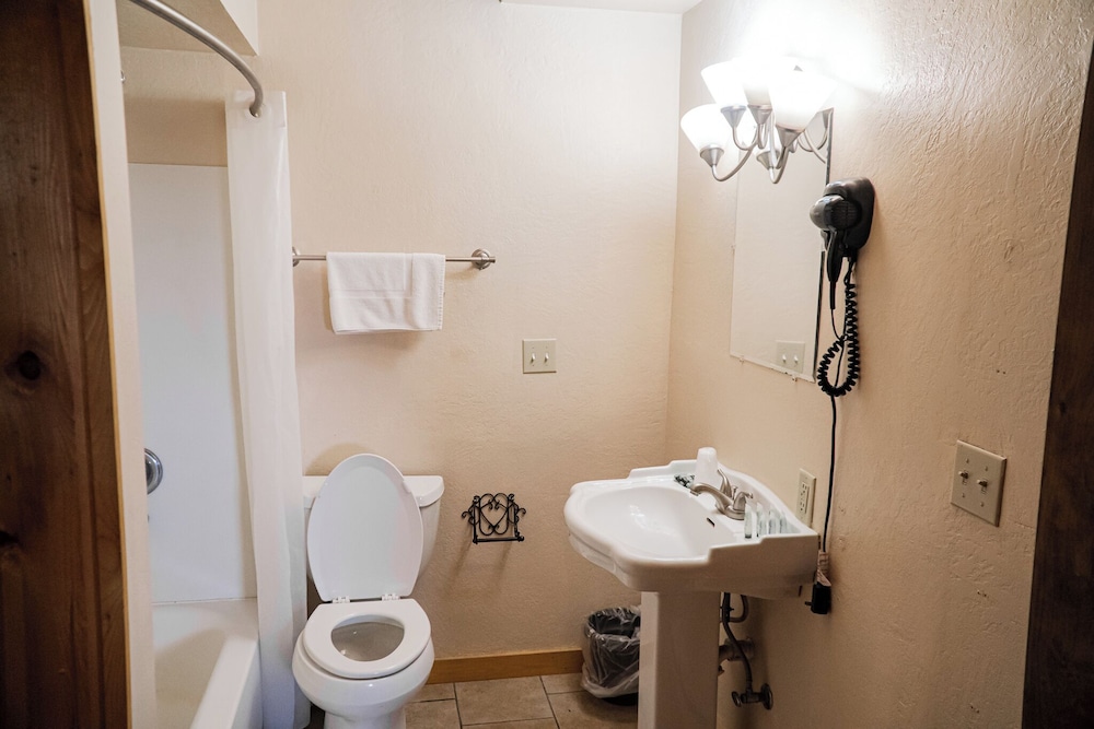 Moran Vacations - Heart 6 Ranch - Property Image 104