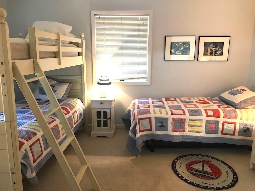 OAK Avenue 73
