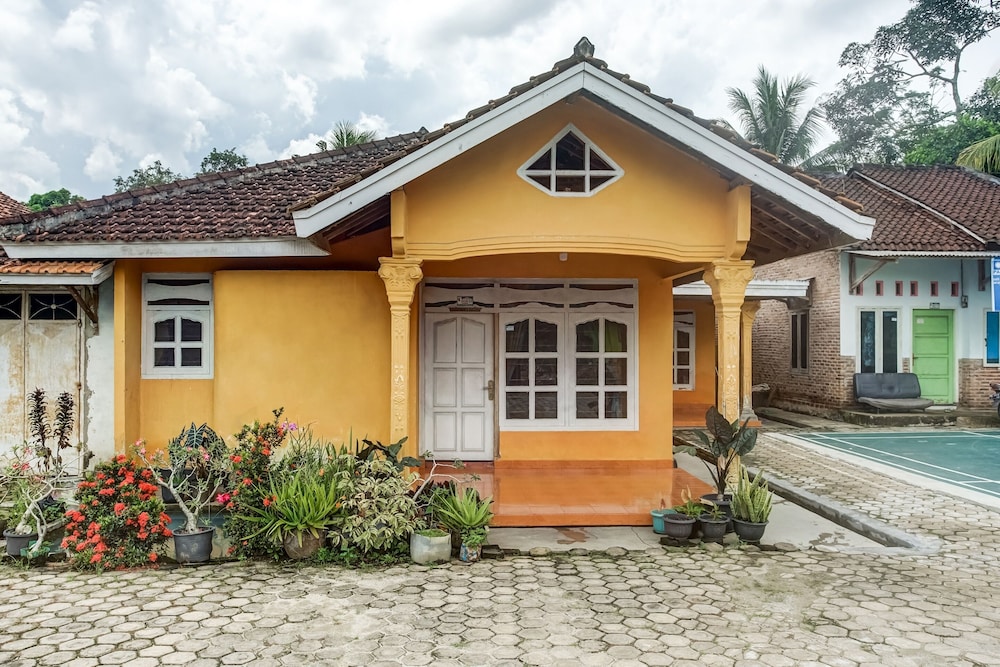 Behlys Villa