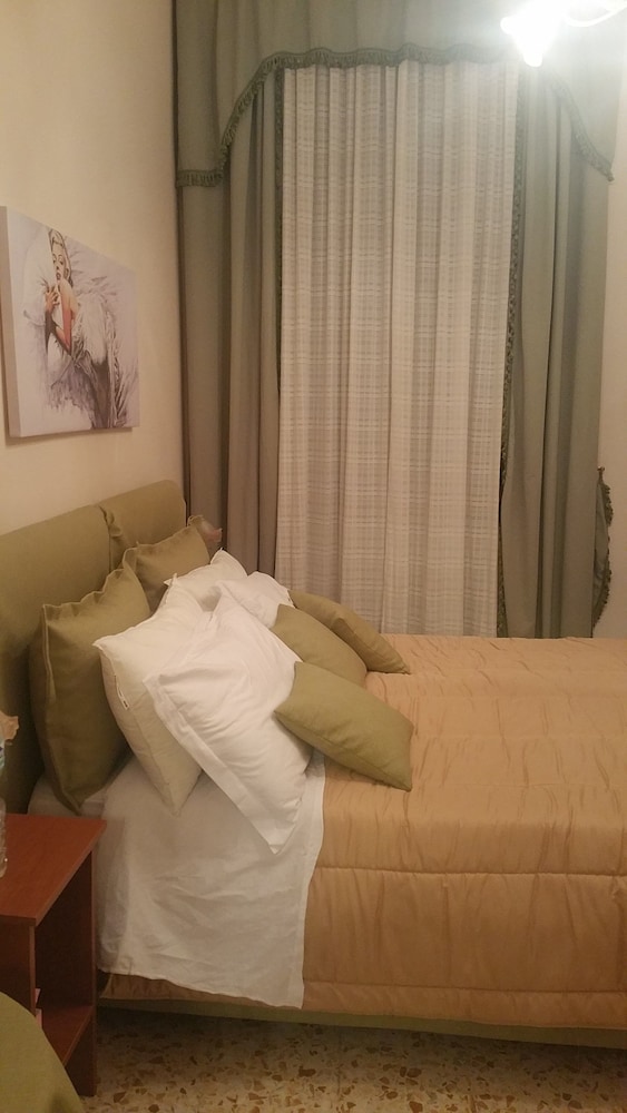B&B Rochel