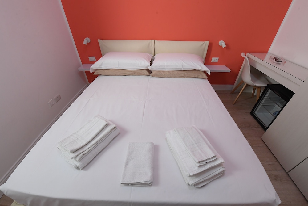 Scilla SeaFront Rooms