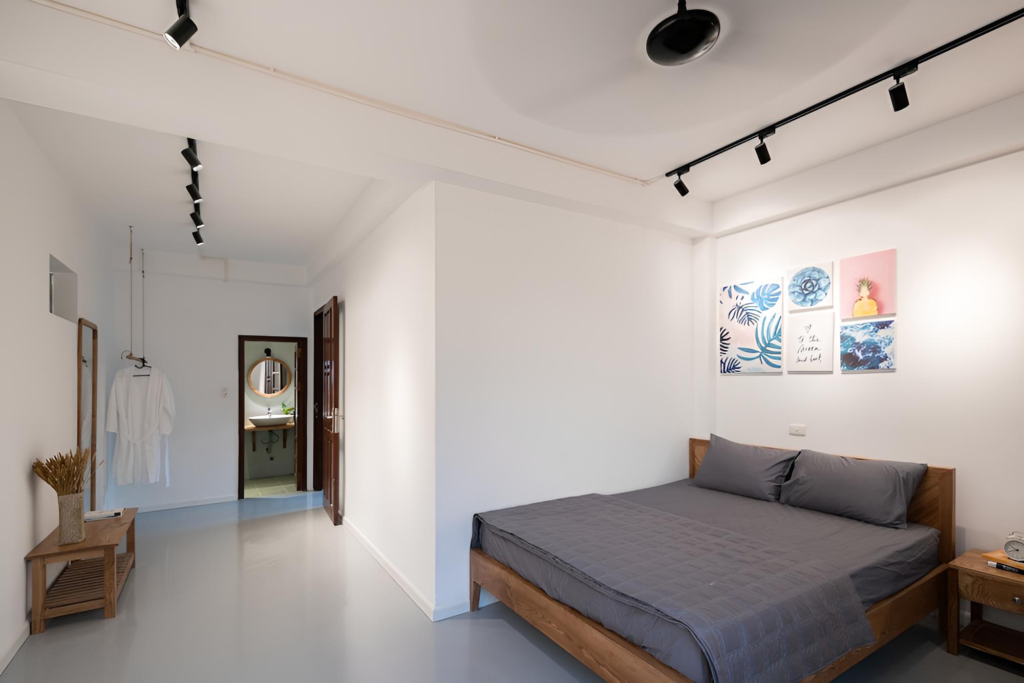 HOME KEY - Home Away From Home