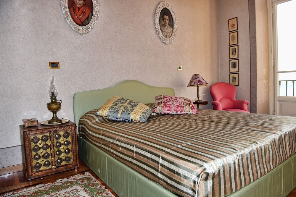 Emilia Apartment by Wonderful Italy view 3