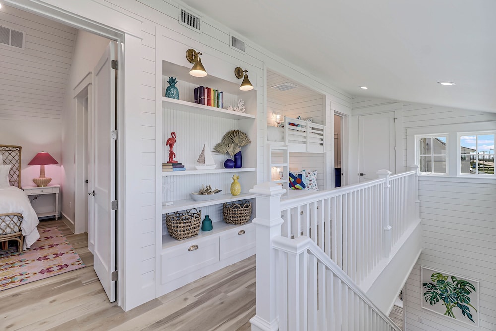 The Coastal Cottage 210esc-b