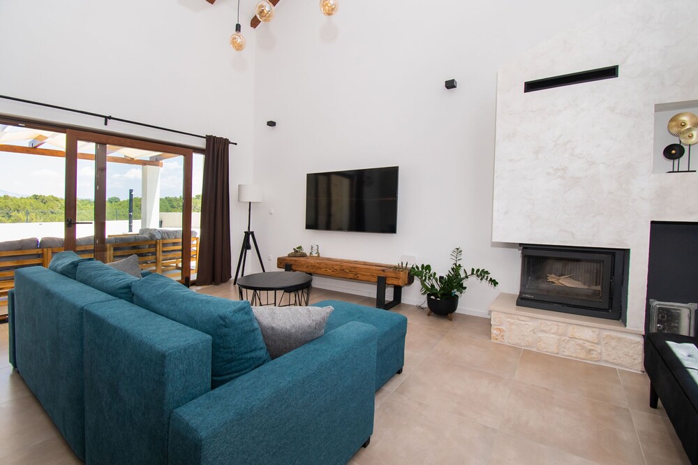 Villa Lucia view 5