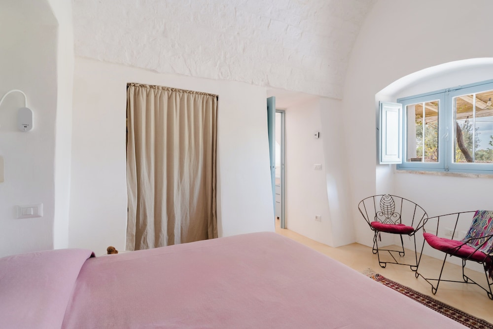 Ker Rail Villa with Pool by Wonderful Italy