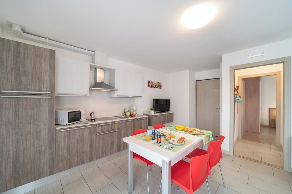 Super Villaggio Planetarium Resort one Bedroom Apartment Sleeps 4 Persons