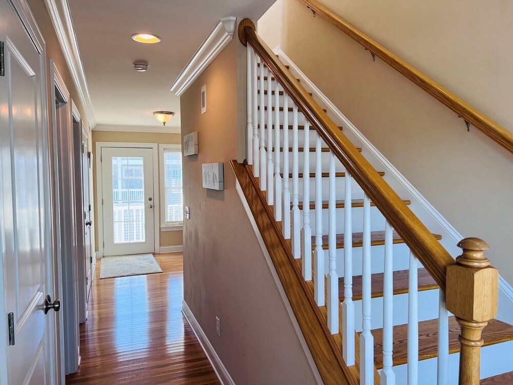 - 2 the C - 4 Br Home