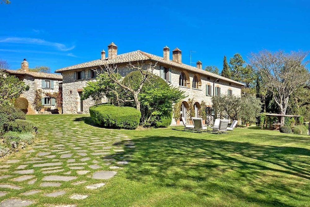 Verdidea - VILLA AIOLA en Sarteano