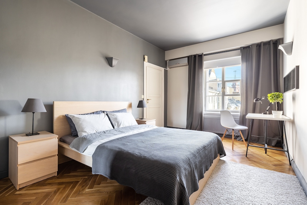 Little Italy Apartment 140m2
