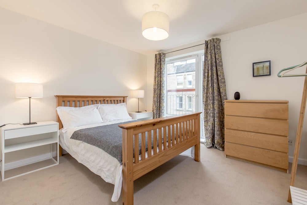 DreamhouseApartments Edinburgh Haymarket
