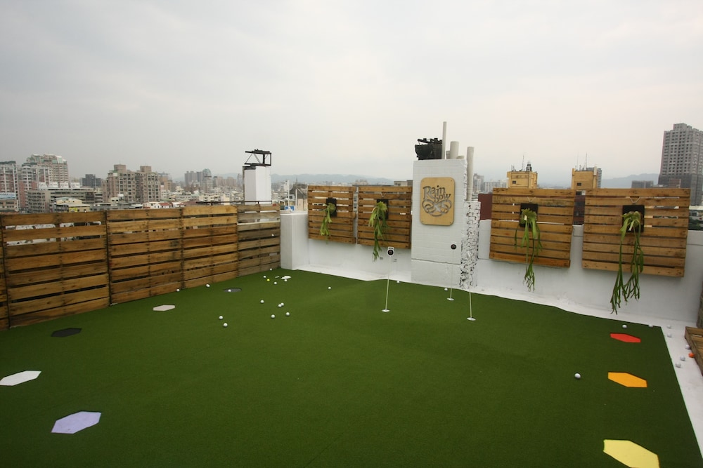 Rainbow Nest Hostel