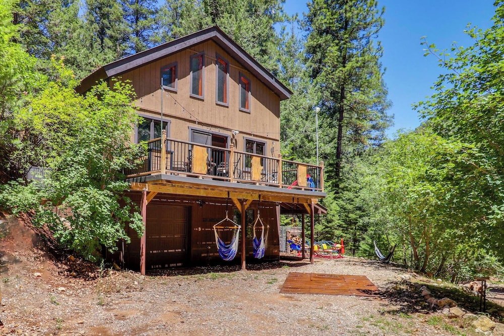 Families Welcome: Quiet Cabin < 5 Mi to Cloudcroft
