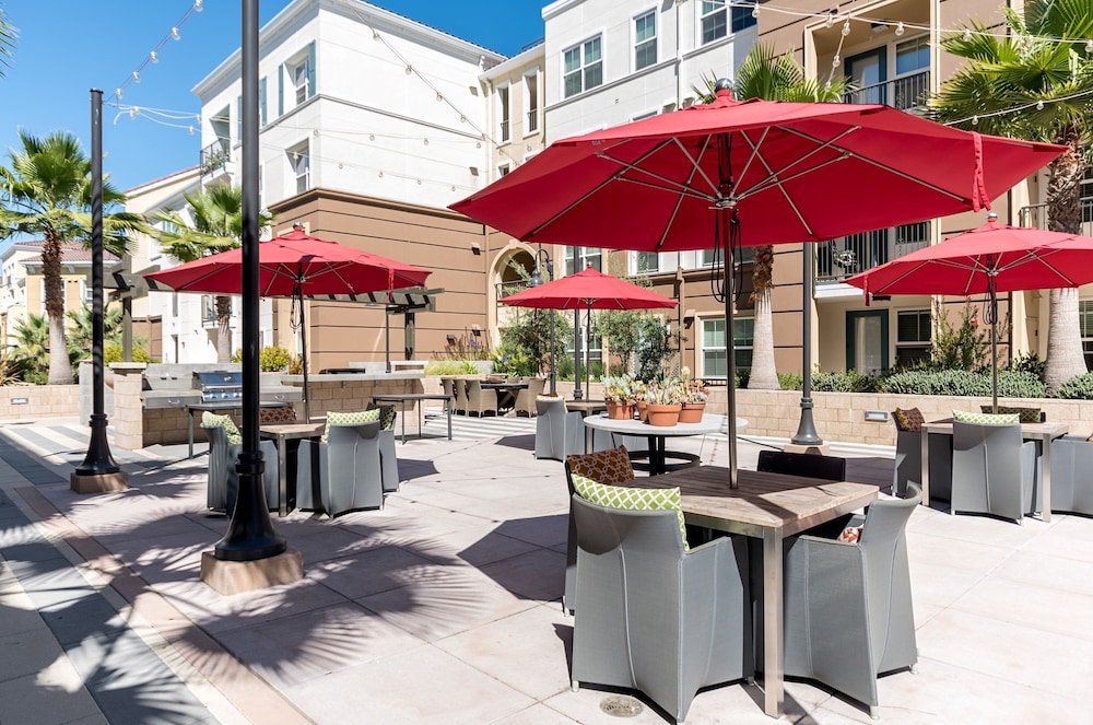 Bluebird Suites in Silicon Valley