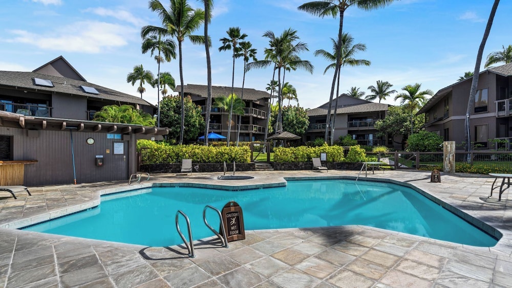Sunset & Golf Course Views - AC & Wifi - Shady Lanai! - Vrkcv